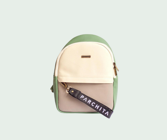 Parchita Bruno Verde Safari "Backpack"