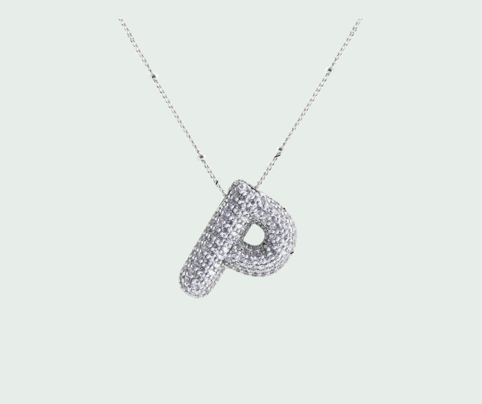 Cadena "Diamond Letter Silver"