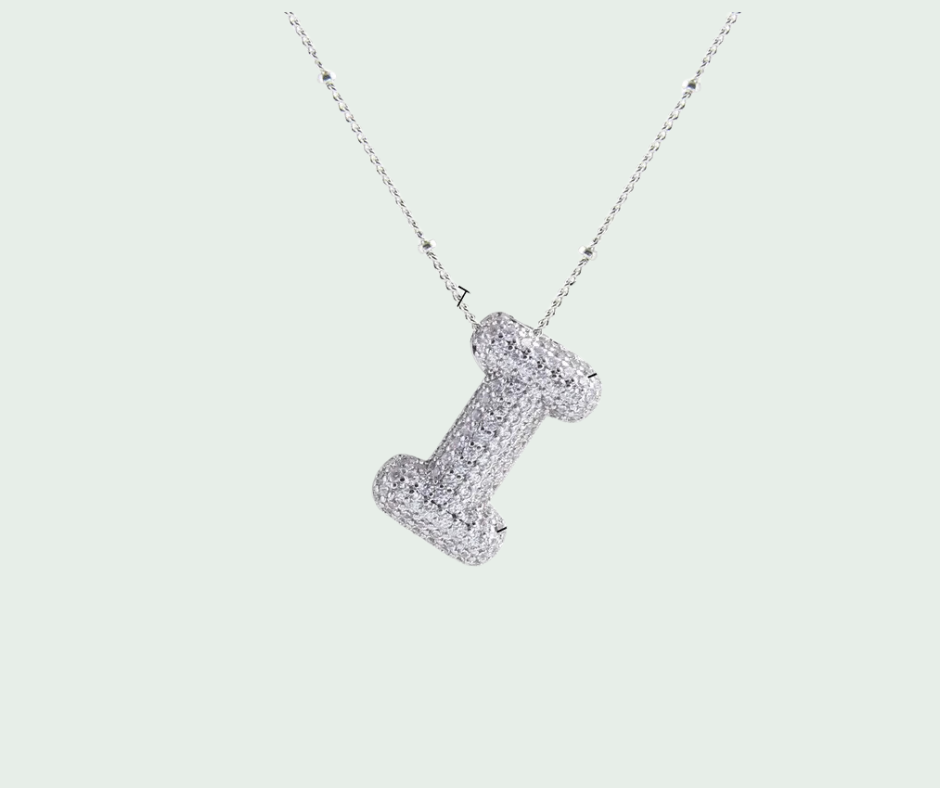 Cadena "Diamond Letter Silver"