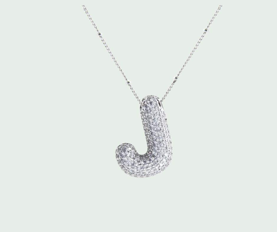 Cadena "Diamond Letter Silver"