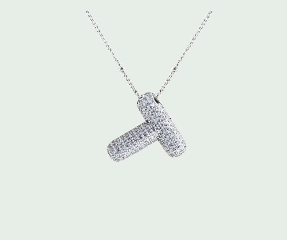 Cadena "Diamond Letter Silver"