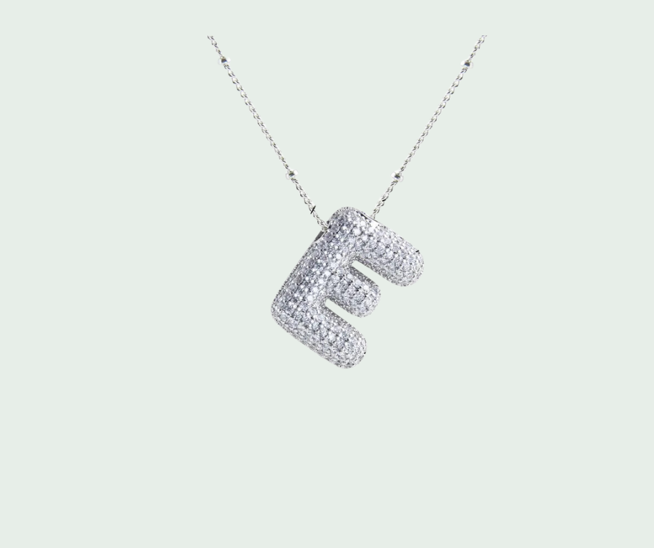 Cadena "Diamond Letter Silver"